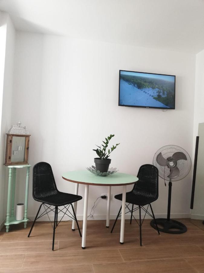 فندق فالنسيافي  Mini Apartamento Centrico Con Zonas Compartidas المظهر الخارجي الصورة
